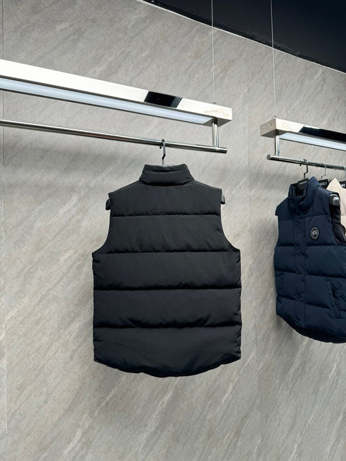 Canada Goose Black Matte Quilted Puffer Vest