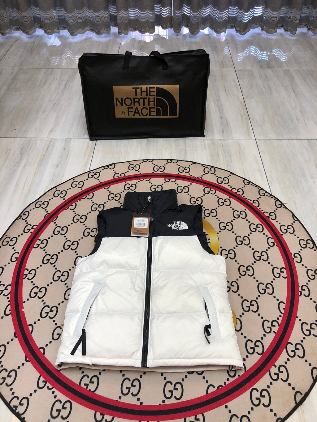 The North Face White and Black Colorblock Puffer Vest