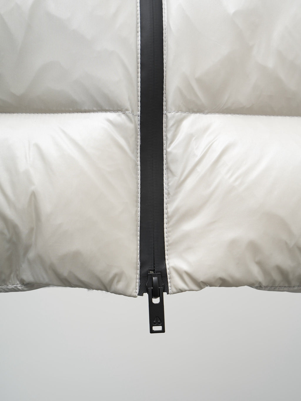 Moose Knuckles White Quilted Stand Collar Puffer Vest
