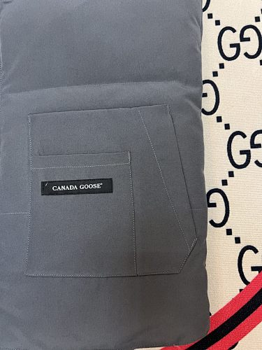 Canada Goose Charcoal Gray Logo Patch Quilted Puffer Vest